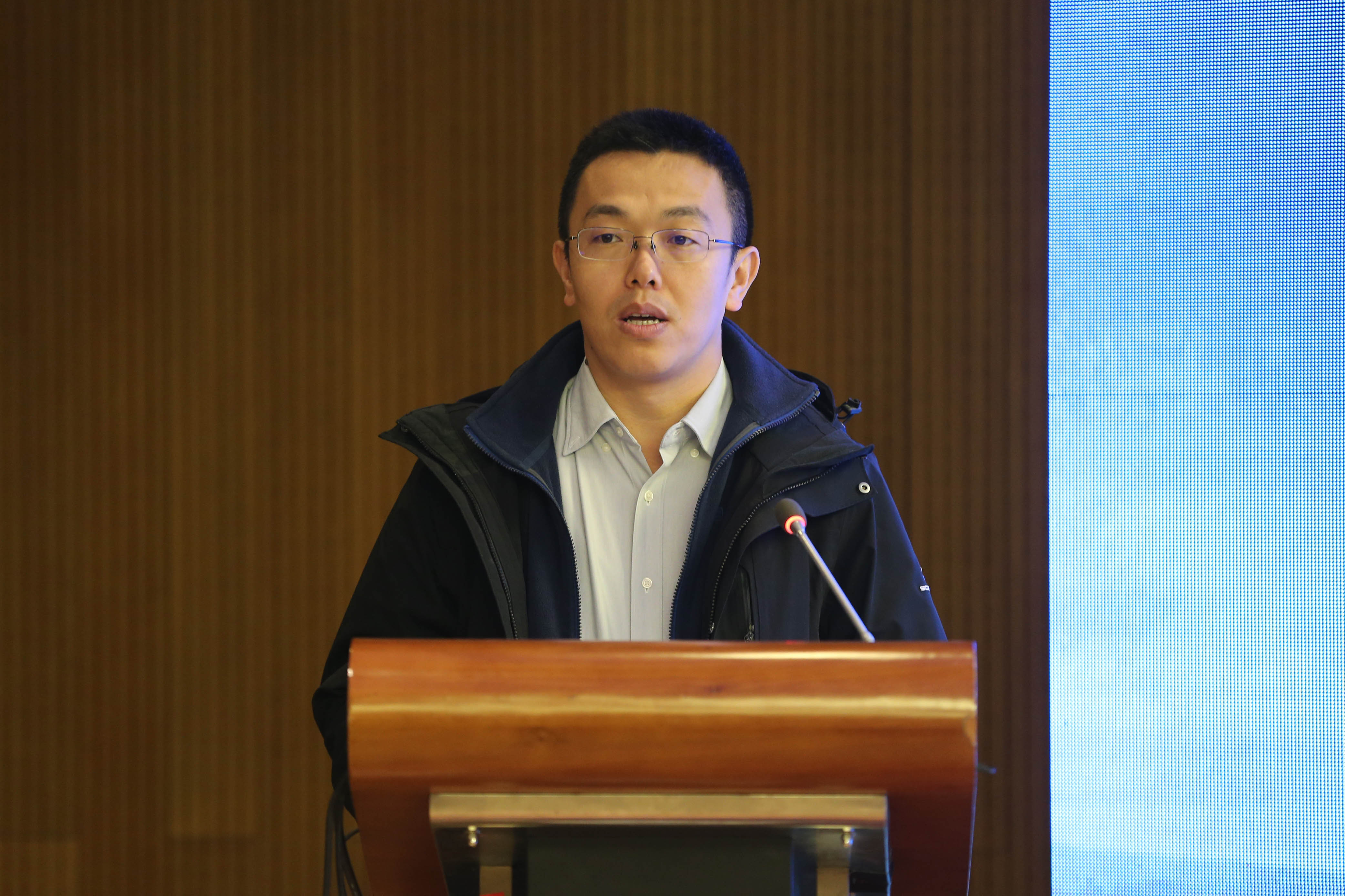 水工环高端论坛暨水资源与环境学院创建70周年学术报告会举办-中国地质大学(北京)