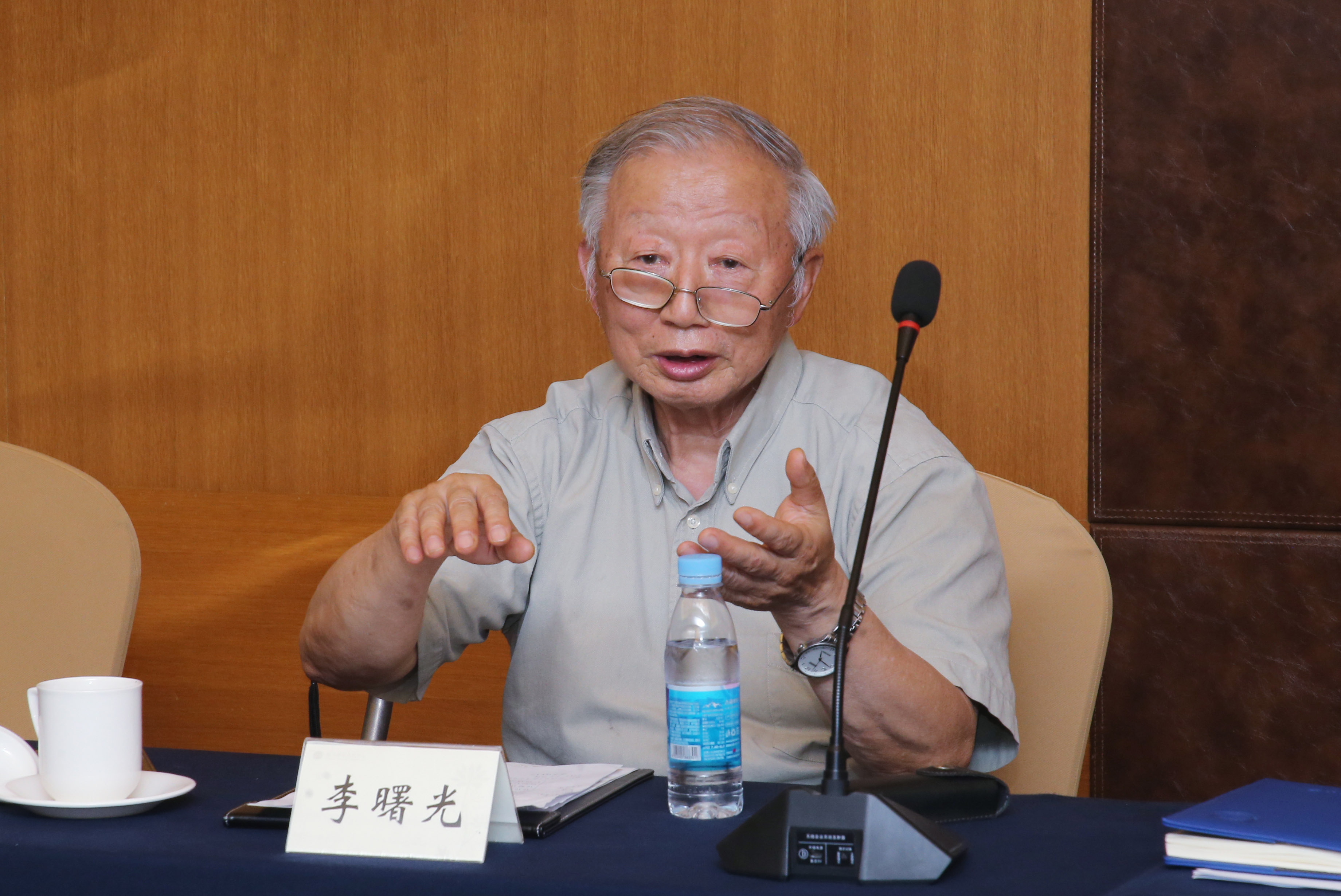 首页>北地新闻>校园时讯>会上,李曙光院士建议统筹校内地化,遥感和