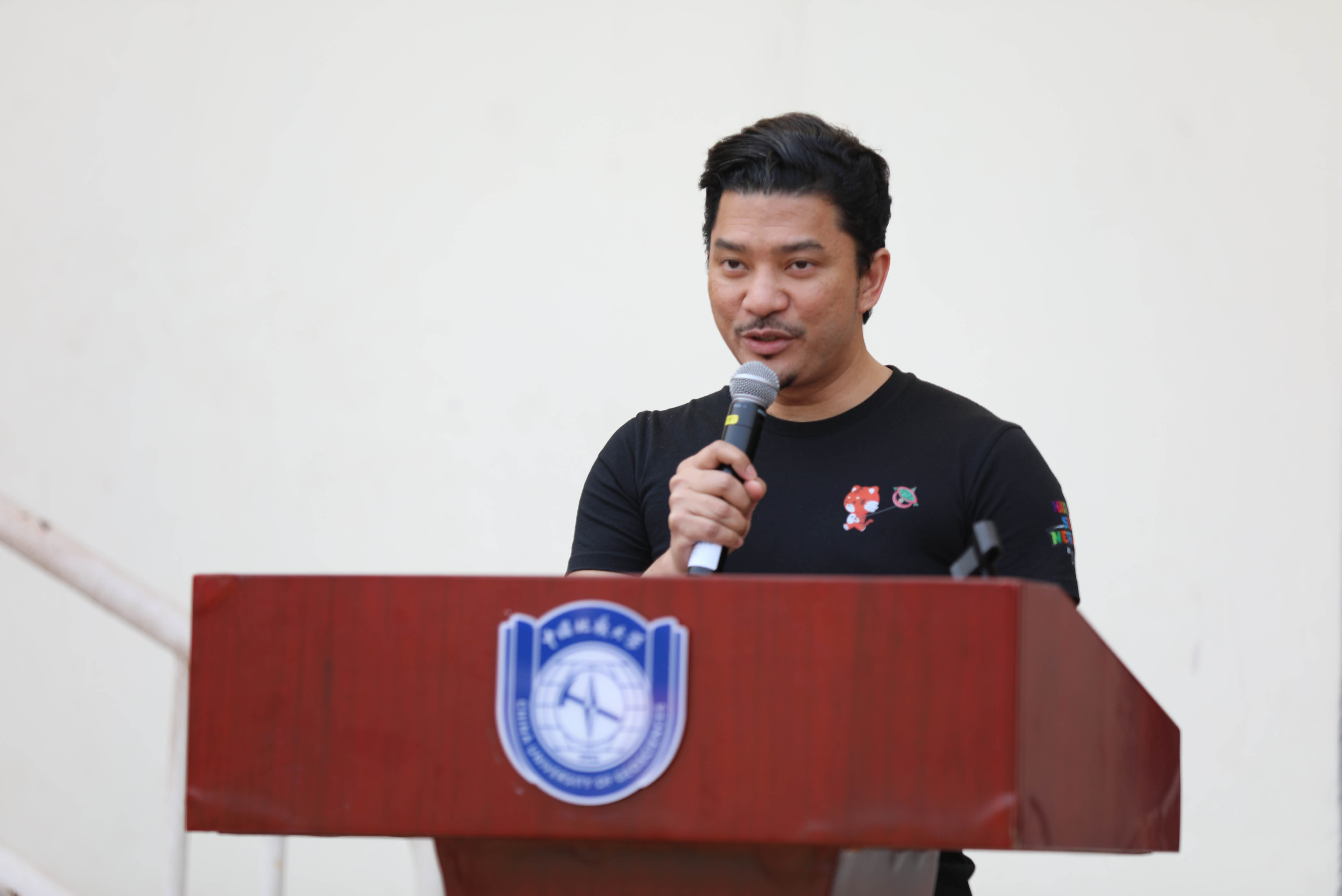 "丝路情长-中马建交50周年"2024校园定向越野邀请赛在我校举办